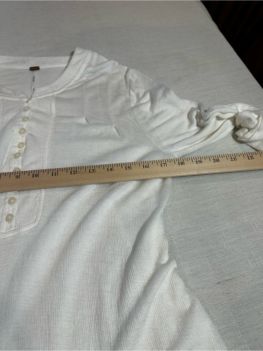 Free People Your Girl Flounce Hem Henley Tunic Top White Size Small - Picture 9 of 11